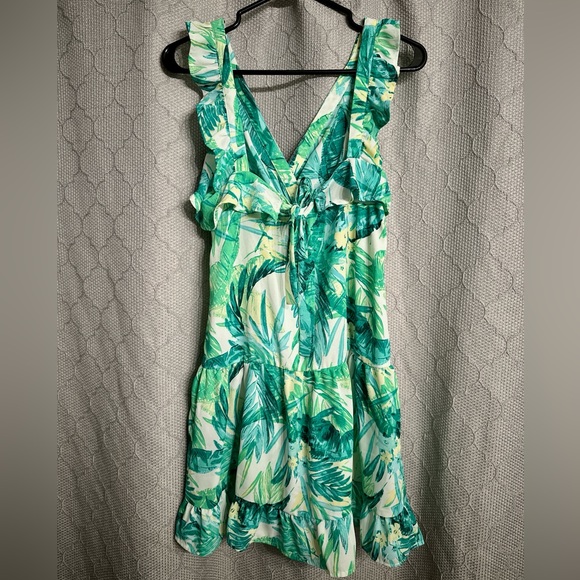 ONLY Green Floral Summer Dress Size Small - Picture 2 of 5
